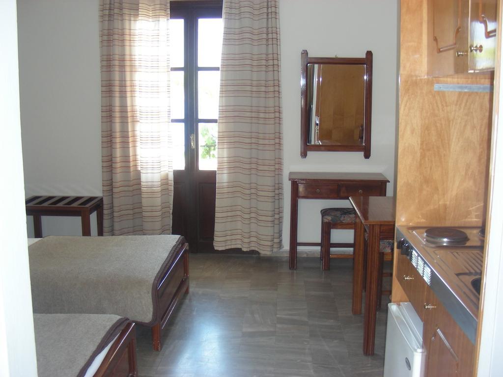 Hotel Porto Potha Telendos Luaran gambar